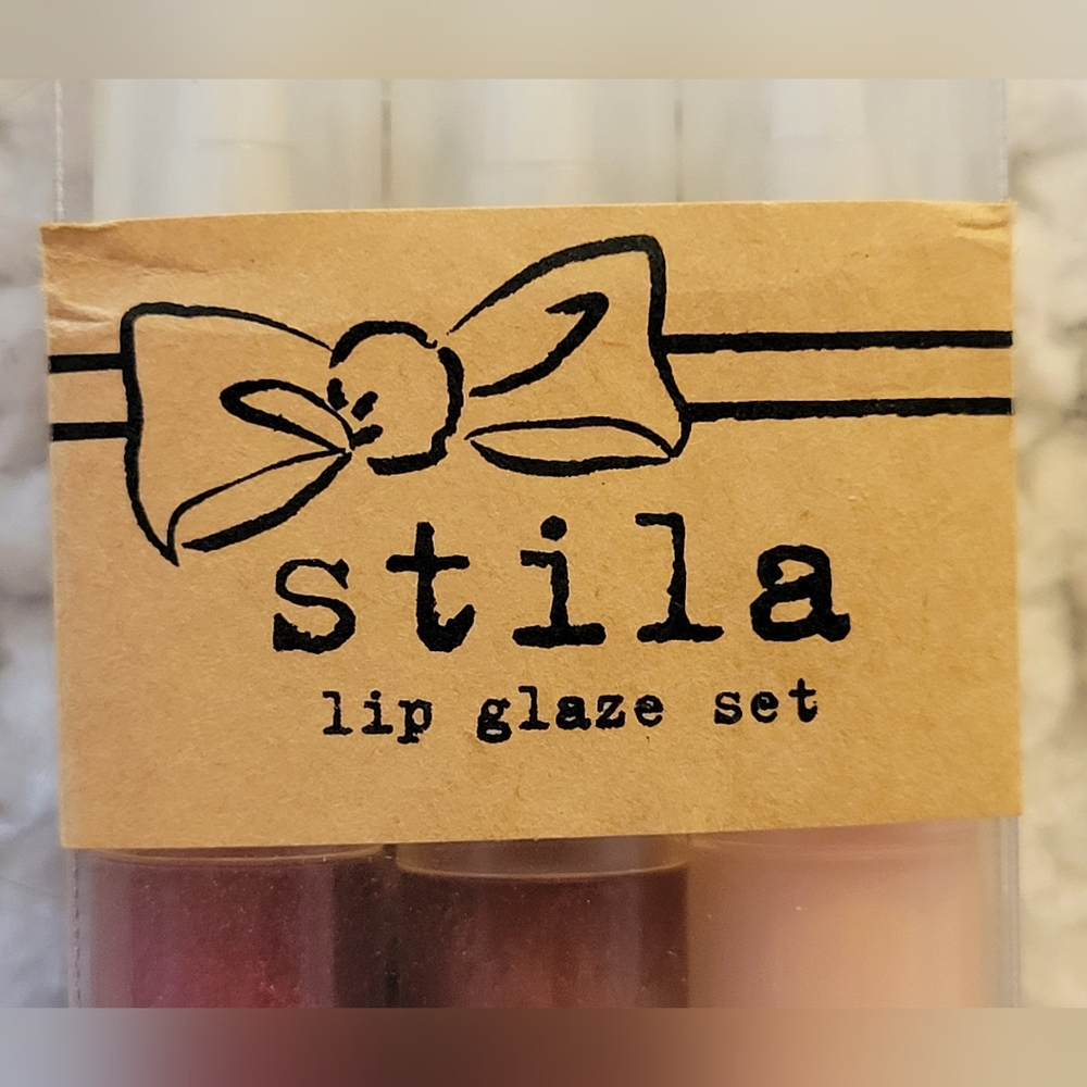 NIB Original Stila 3 pk Lip Glaze Set Strawberry Cream, Cranberry, Dazzleberry